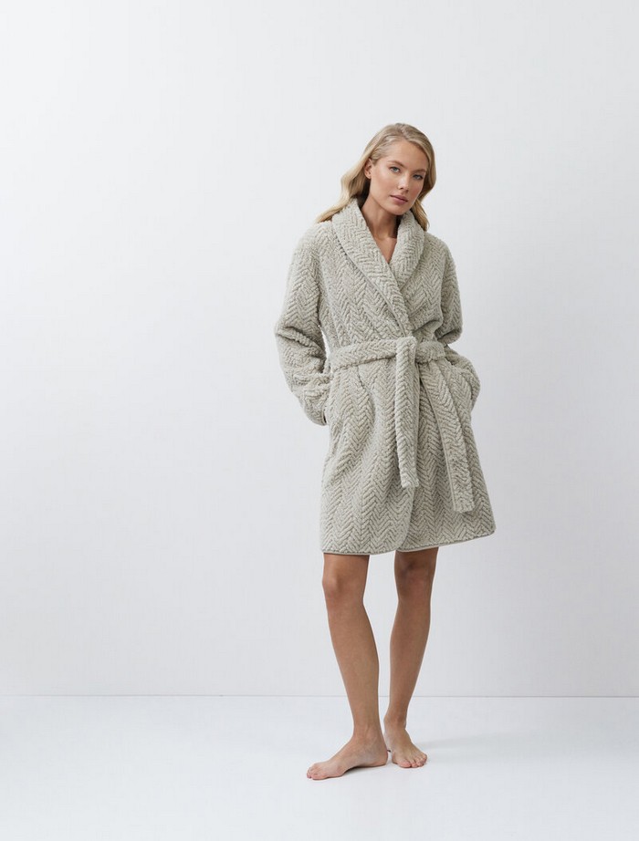 Ela Bathrobe