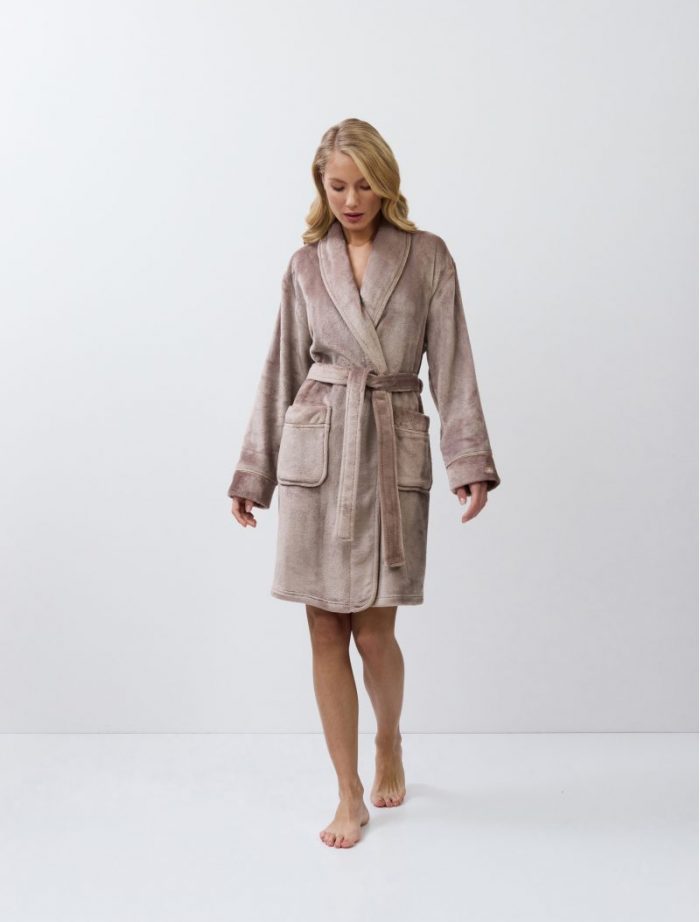 Eva Bathrobe